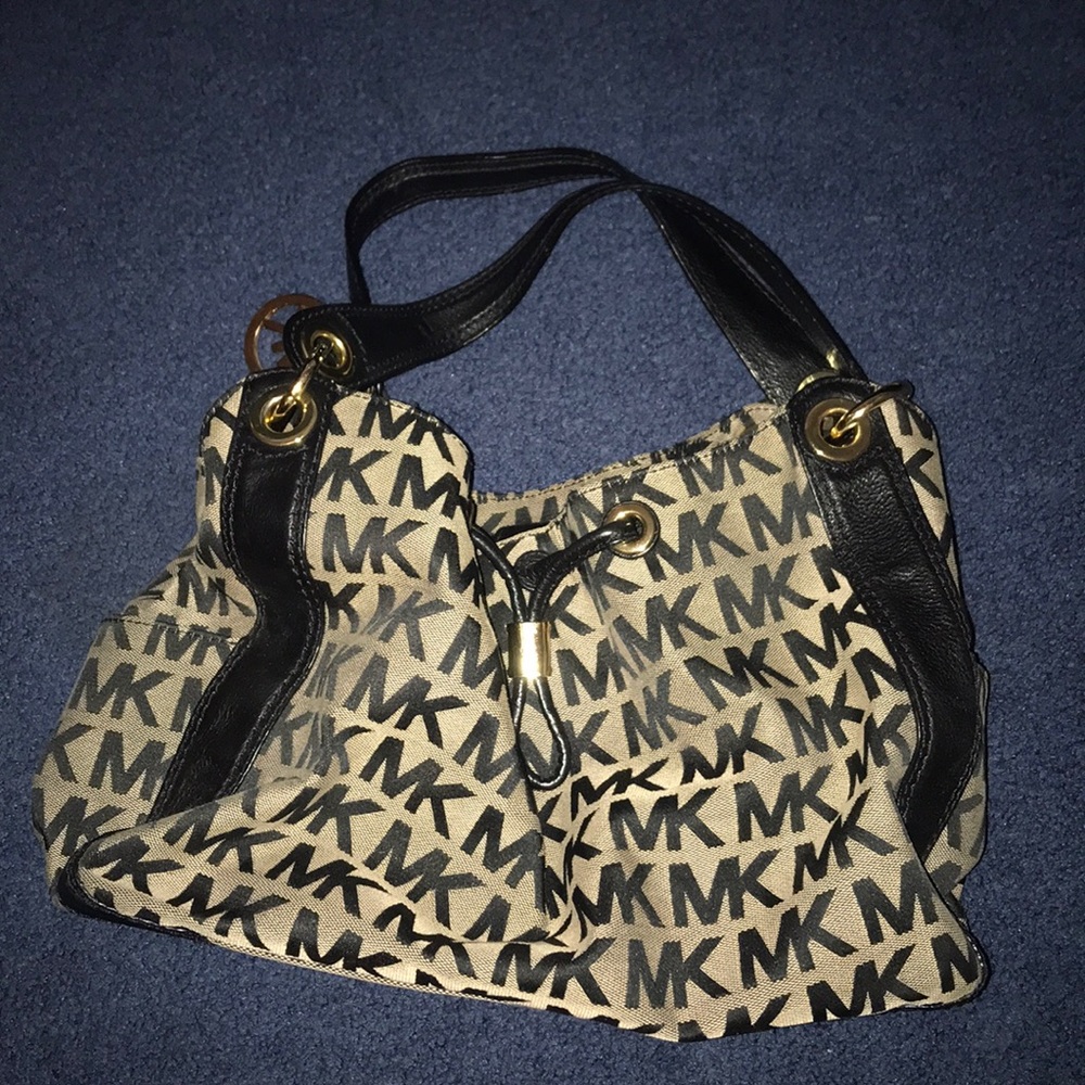 Michael Kors purse